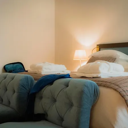 Once Upon Готель