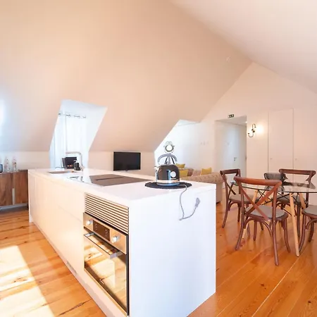 Готель Once Upon 4*